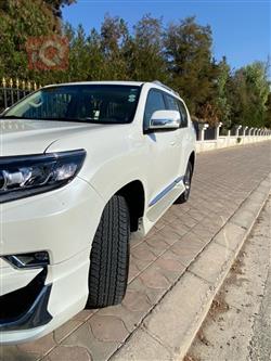 تۆیۆتا لاندكروزر پرادۆ